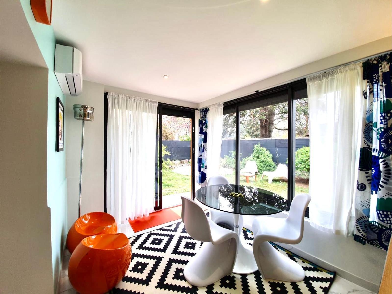La Maison Pop Appartement Meuble Independant Avec Jardin Romans-sur-Isere Luaran gambar