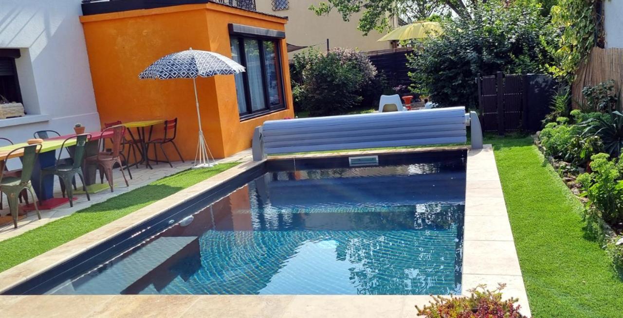 La Maison Pop Appartement Meuble Independant Avec Jardin Romans-sur-Isere Luaran gambar